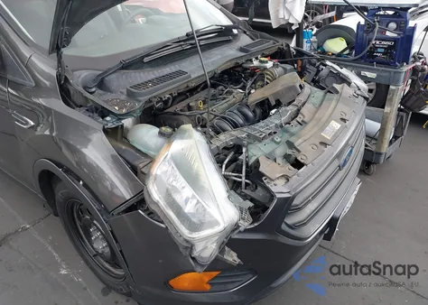 2017 Ford Escape S z USA, uszkodzony, nr VIN 1FMCU0F75HUD12496